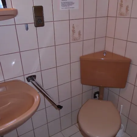 Haus Sonneneck 招待所 梅德巴赫